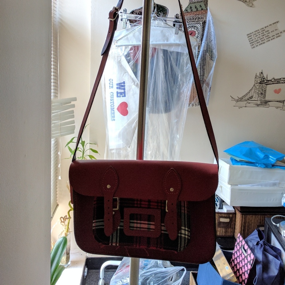 The Cambridge Satchel 11 Inch