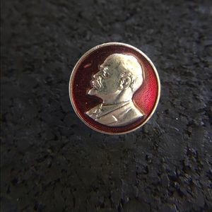 Vintage Lenin lapel pin
