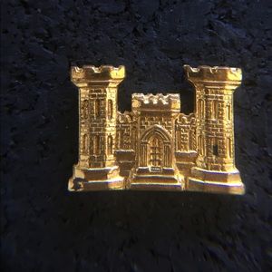 Vintage gold English castle lapel pin