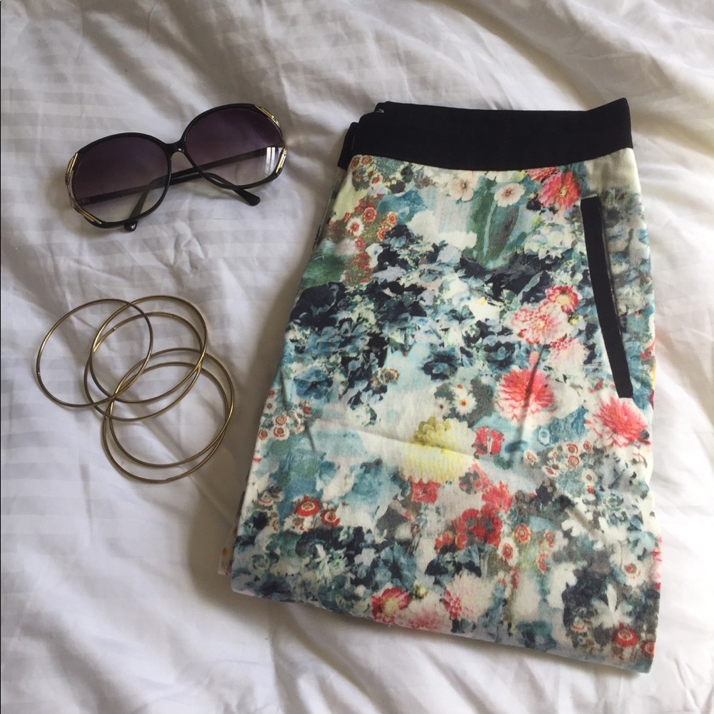 Adorable floral pants