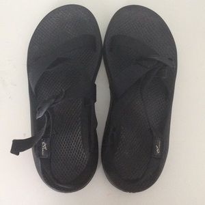 Size 10 chacos!