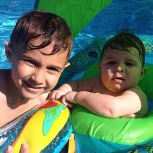 Meet your Posher, Jamie