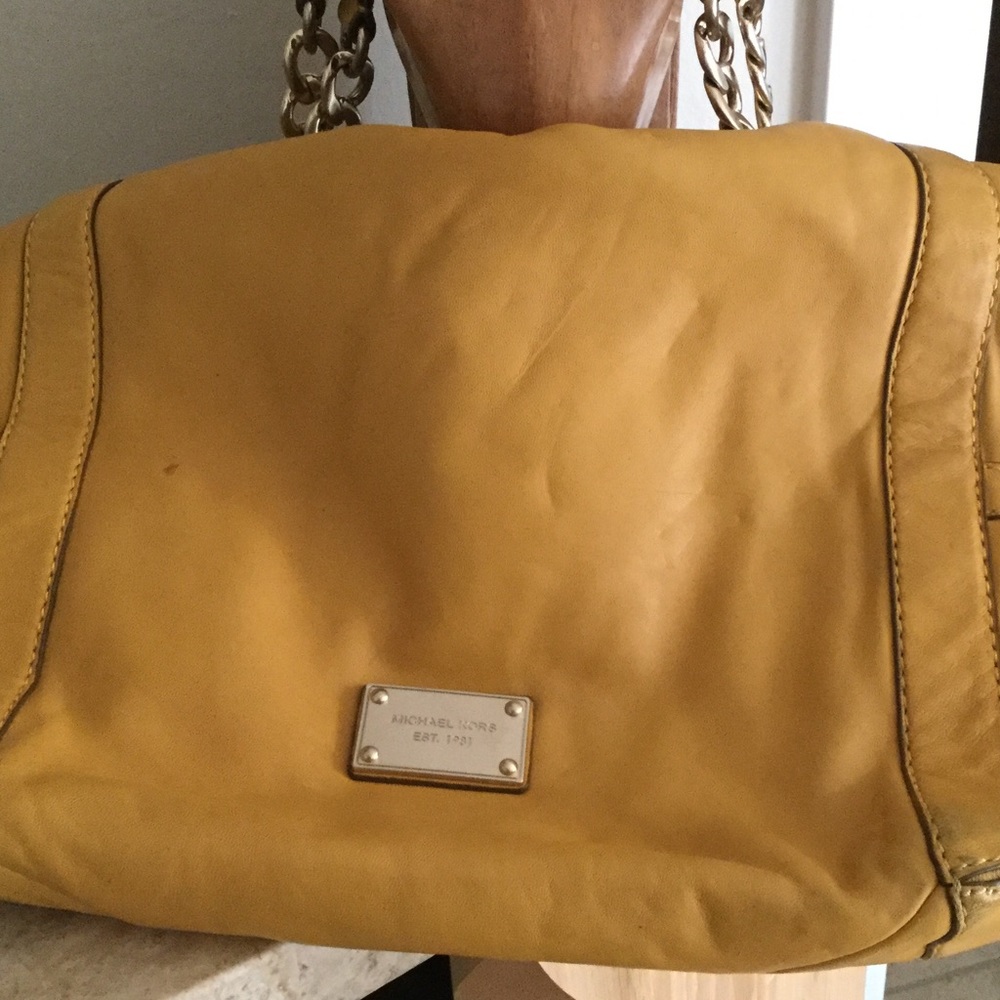 Michael Kors. Price Drop👜❤️