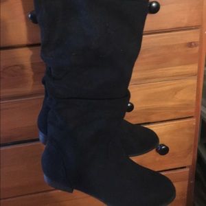 Black suede black boot- never worn with tags!!