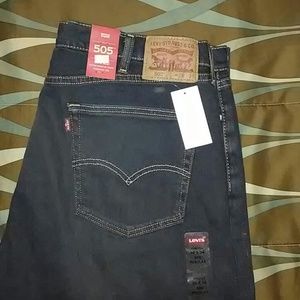 Levis 505
