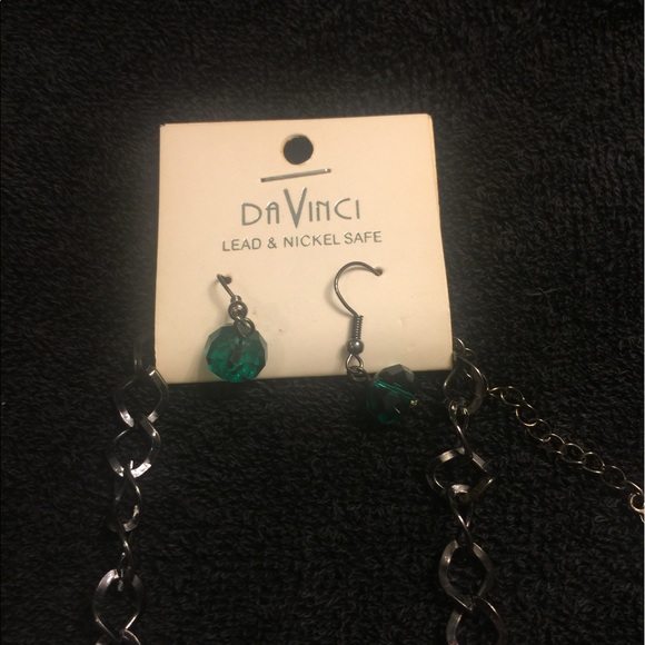 Da Vinci Necklace & earring bundle! - Picture 2 of 2