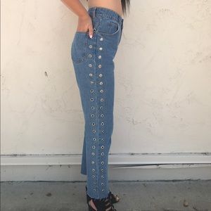 High waisted jeans