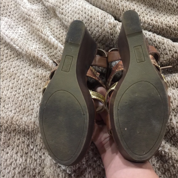 Madden Girl wedges - Picture 4 of 5