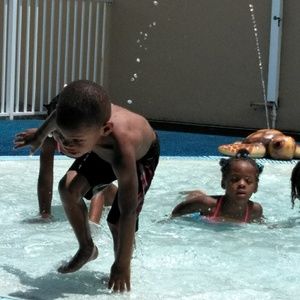 Meet your Posher, Jay