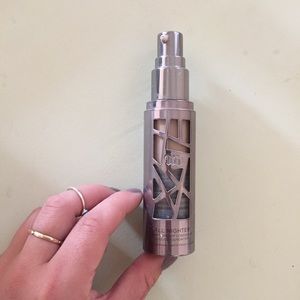 UrbanDecay - All Nighter - shade 3.25