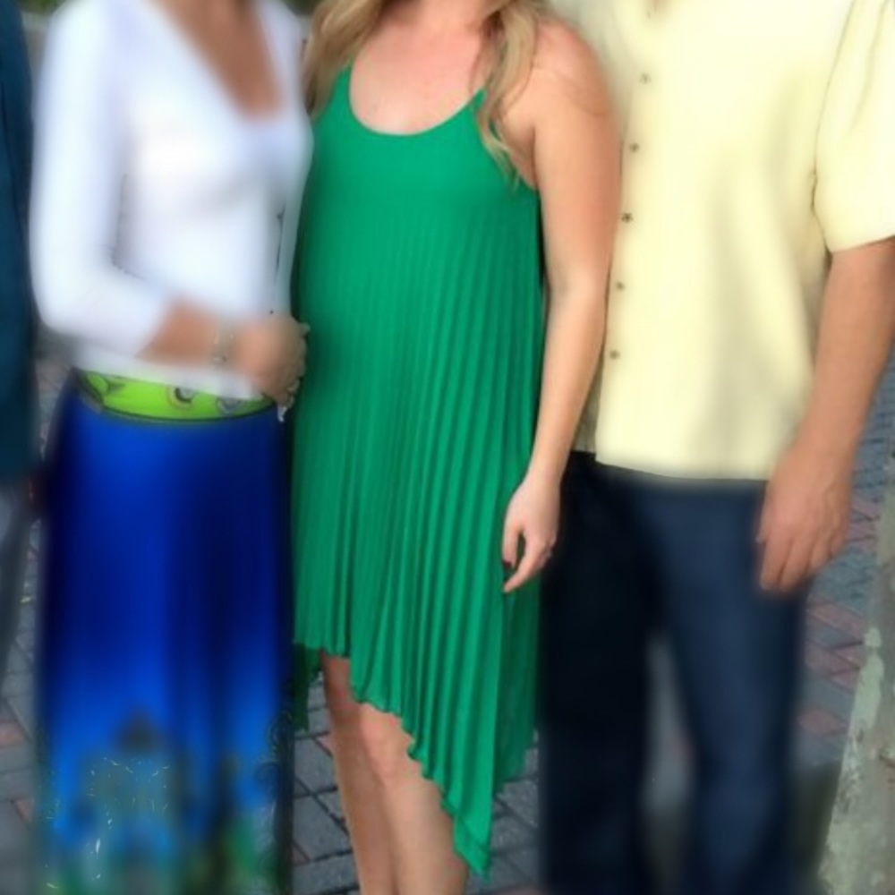 Green pleated H&M dress