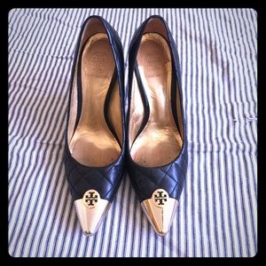 Tory Burch Black Quilted Pumps