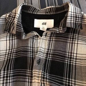 H&M button down shirt