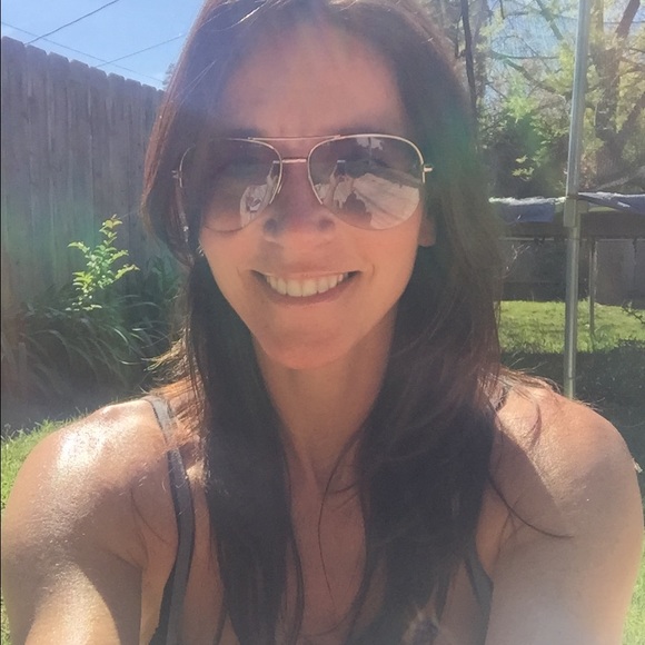 Meet your Posher, L - Picture 1 of 1