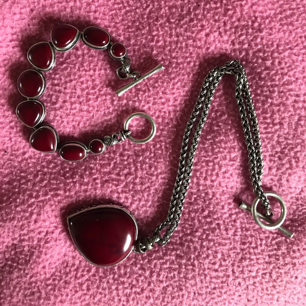 Lucky Brand 2 Piece jewelry set.