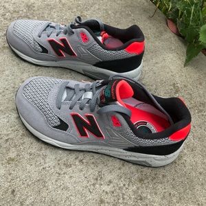 Worn once! Cute n sporty sneaks! Elite edition 580