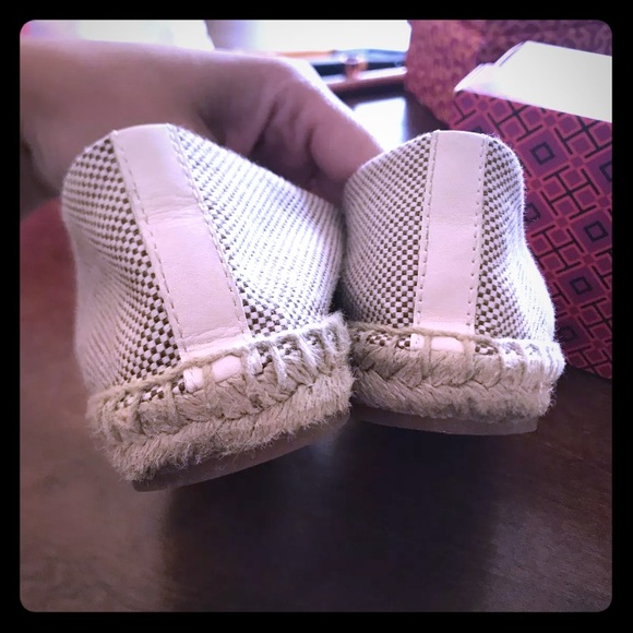 🎉SOLD!🎉Tory Burch Lonnie Logo Espadrilles. - Picture 4 of 5