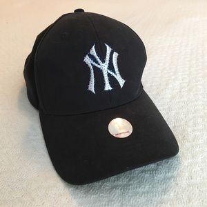 Light-up Yankees Baseball Hat