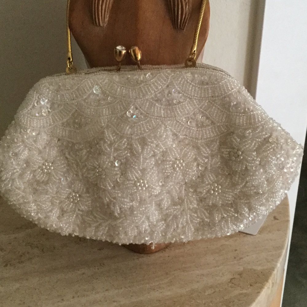 Vintage Beaded evening bag.