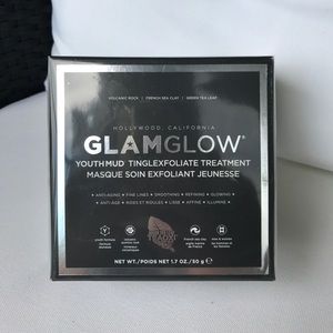 GLAMGLOW Makeup - BNIB GLAMGLOW YOUTHMUD EXFOLIATING TREATMENT GLAMGLOW Makeup - BNIB GLAMGLOW YOUTHMUD EXFOLIATING TREATMENT