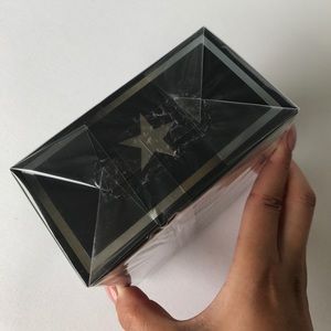 GLAMGLOW Makeup - BNIB GLAMGLOW YOUTHMUD EXFOLIATING TREATMENT GLAMGLOW Makeup - BNIB GLAMGLOW YOUTHMUD EXFOLIATING TREATMENT