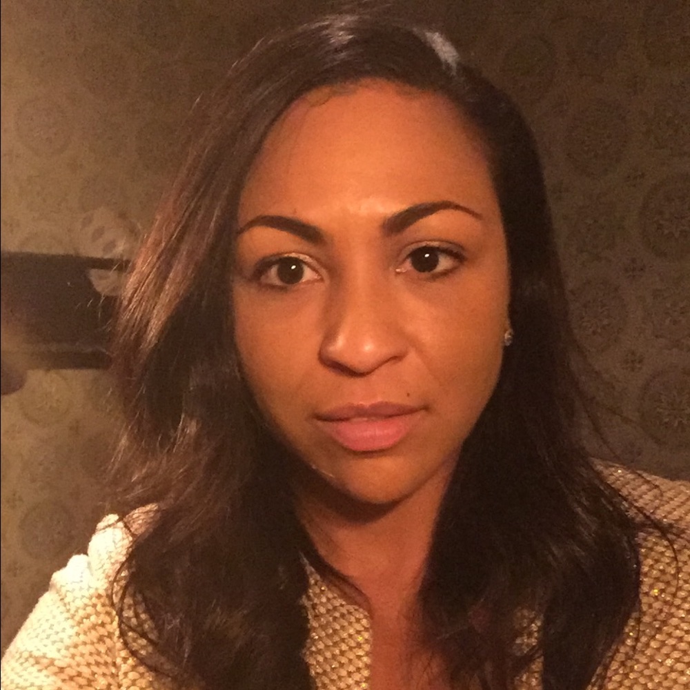 Meet your Posher, Cristina