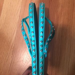 Isa Tapia Shoes - Isa Tapia flip flops with sliver studs Isa Tapia Shoes - Isa Tapia flip flops with sliver studs