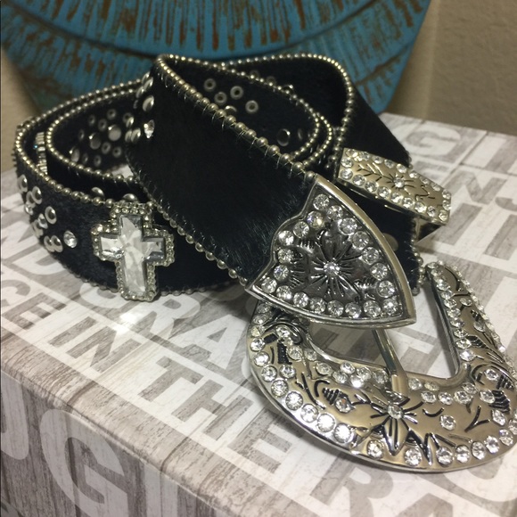 LAST ONE - Faux Leather Fur Cross Belt - Picture 4 of 4