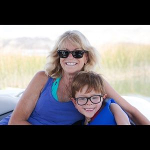 Meet your Posher, Donna