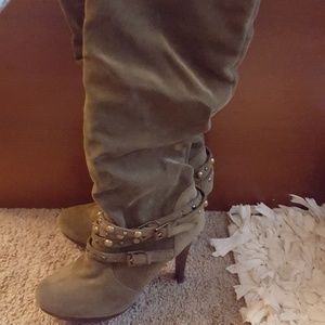Bakers Taupe boots