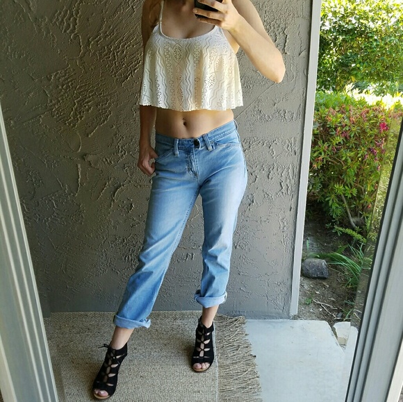 GAP Denim - GAP Low Rise Cropped Stretch , 2 great condition!