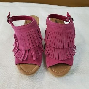NWOT Minnetonka Wedge Sandals