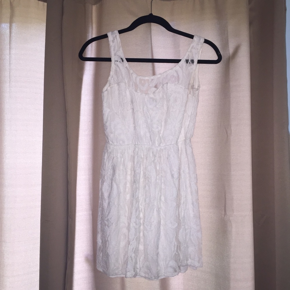 White lace dress