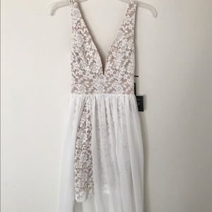 White elegant maxi dress