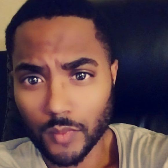 Meet your Posher, Corey - Picture 1 of 1