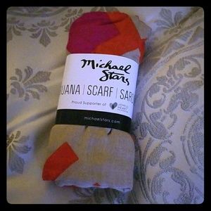 Michael stars scarf