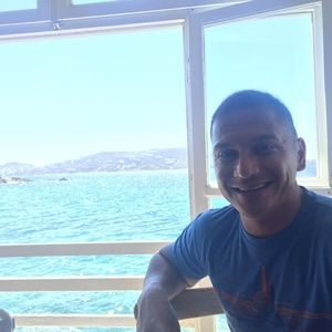 Meet your Posher, James