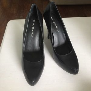 Michael Aphrodite Pumps Black 8