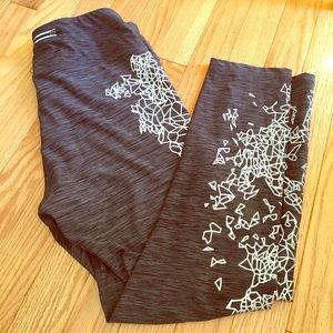 Reflective workout capris💪🏼