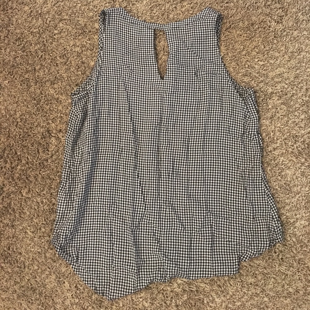 Checkered Tank - Picture 2 of 2