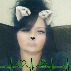 Meet your Posher, Lorie