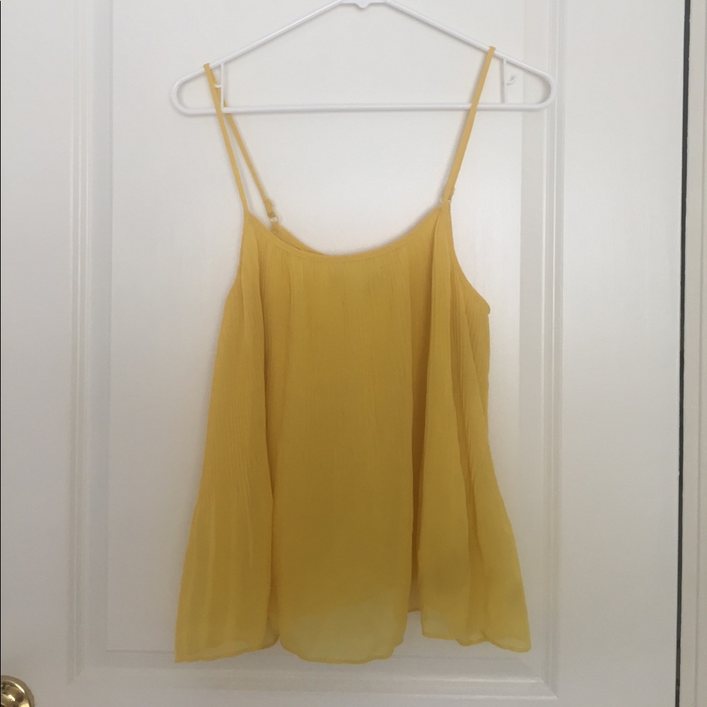 Bright yellow tank top!