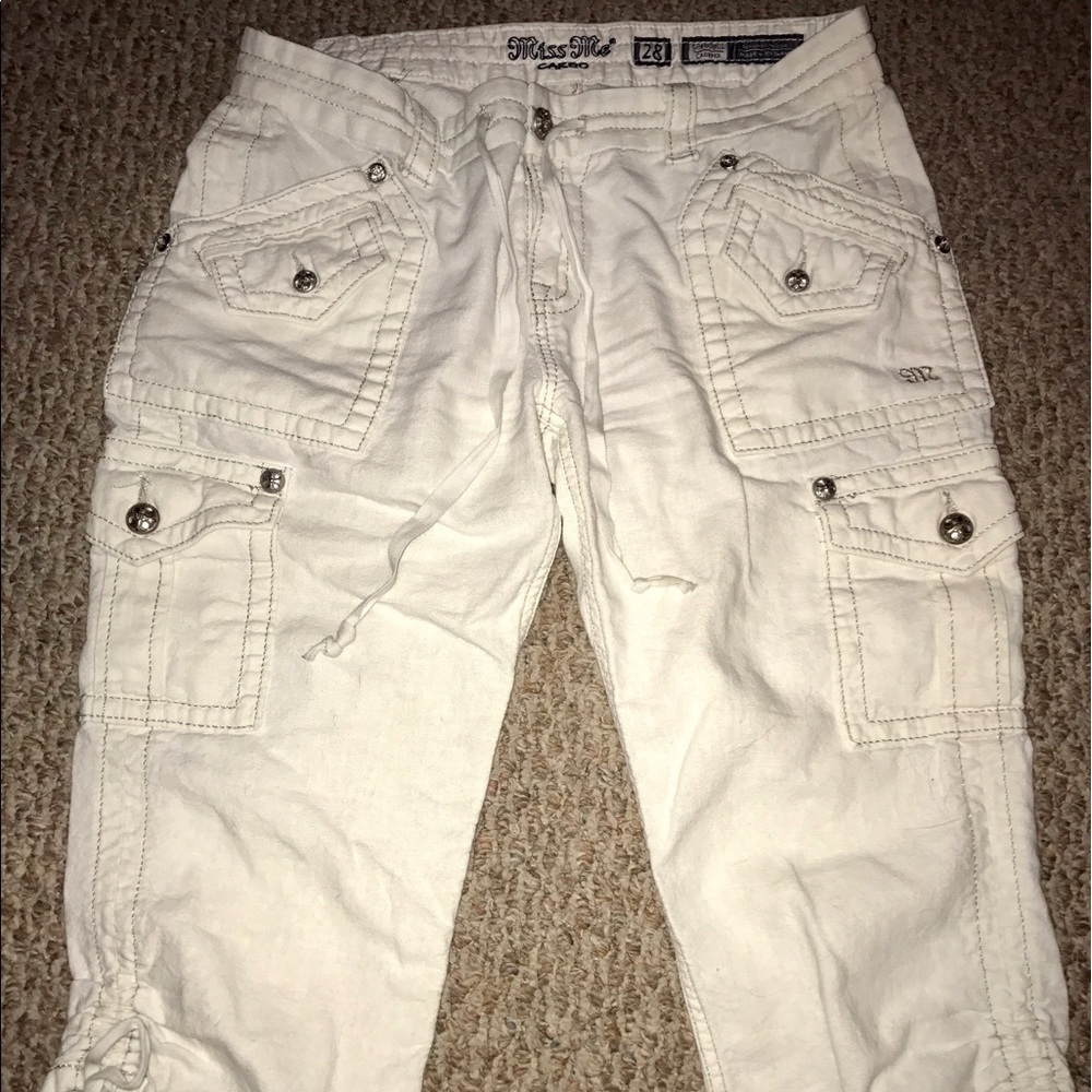 Miss Me women's size 28 capris