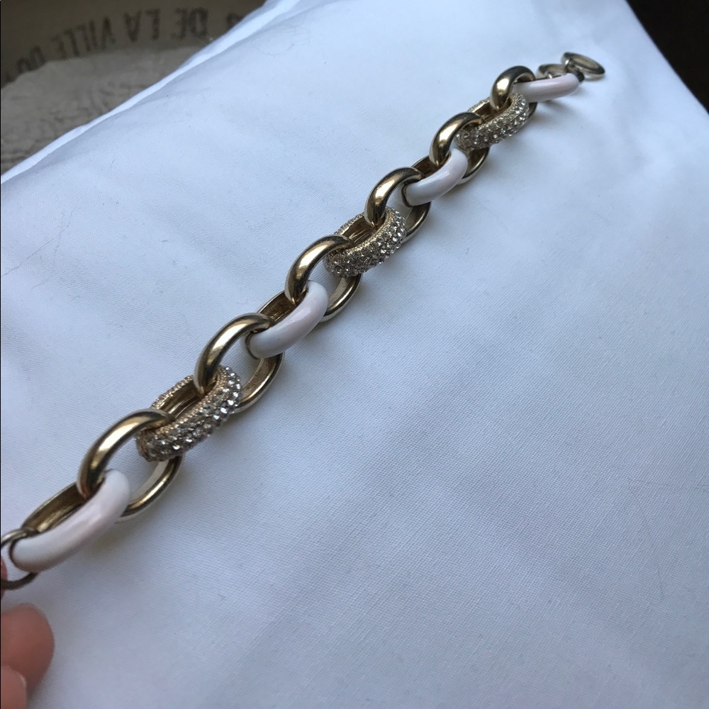 Toggle white gold bracelet