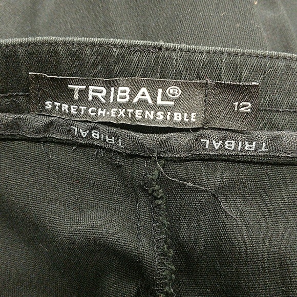 Tribal Cropped Black Jeans - Picture 3 of 3