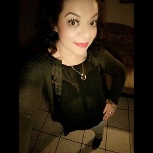 Meet your Posher, Karla