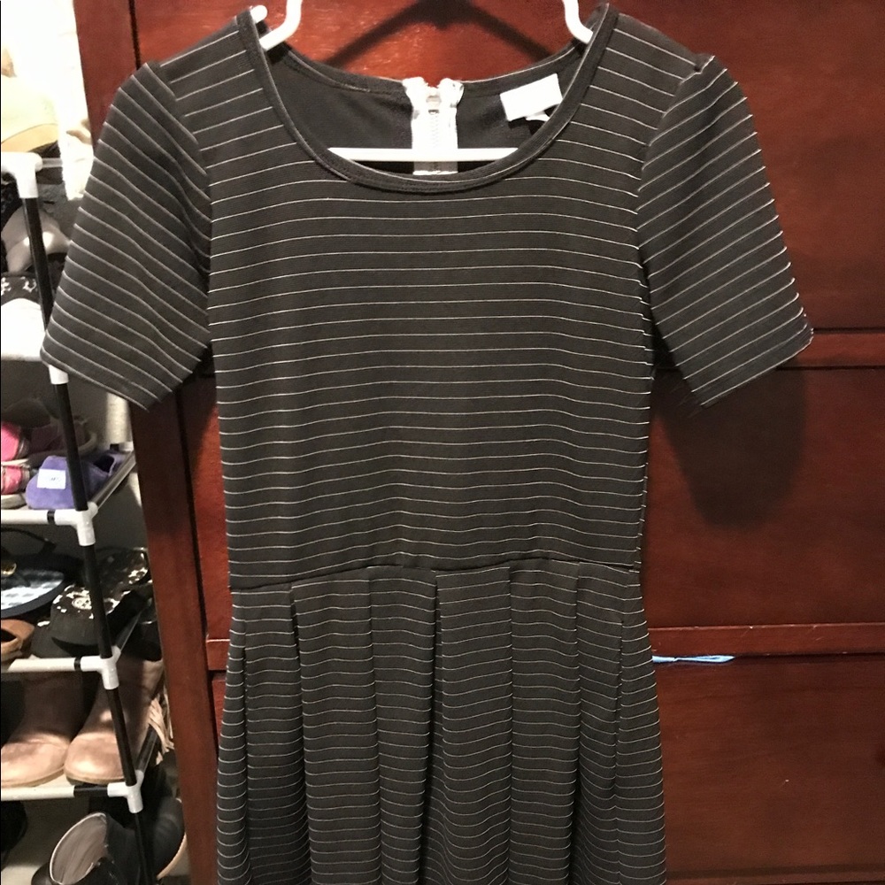 Lularoe size S Amelia dress!!