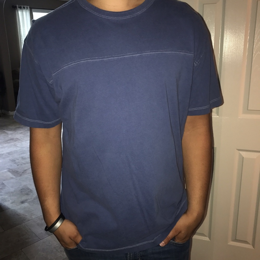 Old Navy T-Shirt
