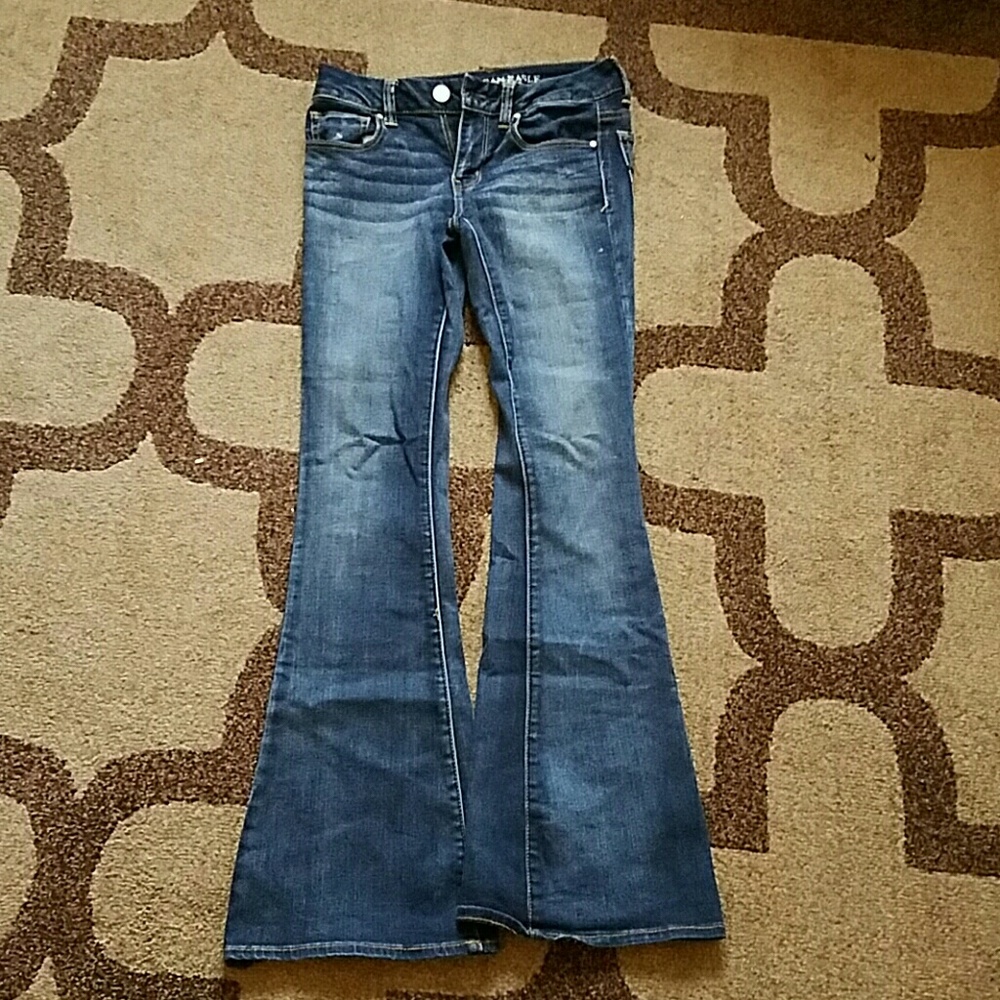 American Eagle Boho Artist Flare Jean size 2