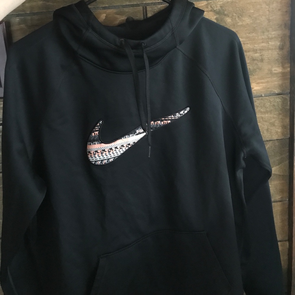 Nike therma-fit hoodie